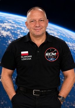 Sławomir Lewczuk in the ECM1 mission polo shirt
